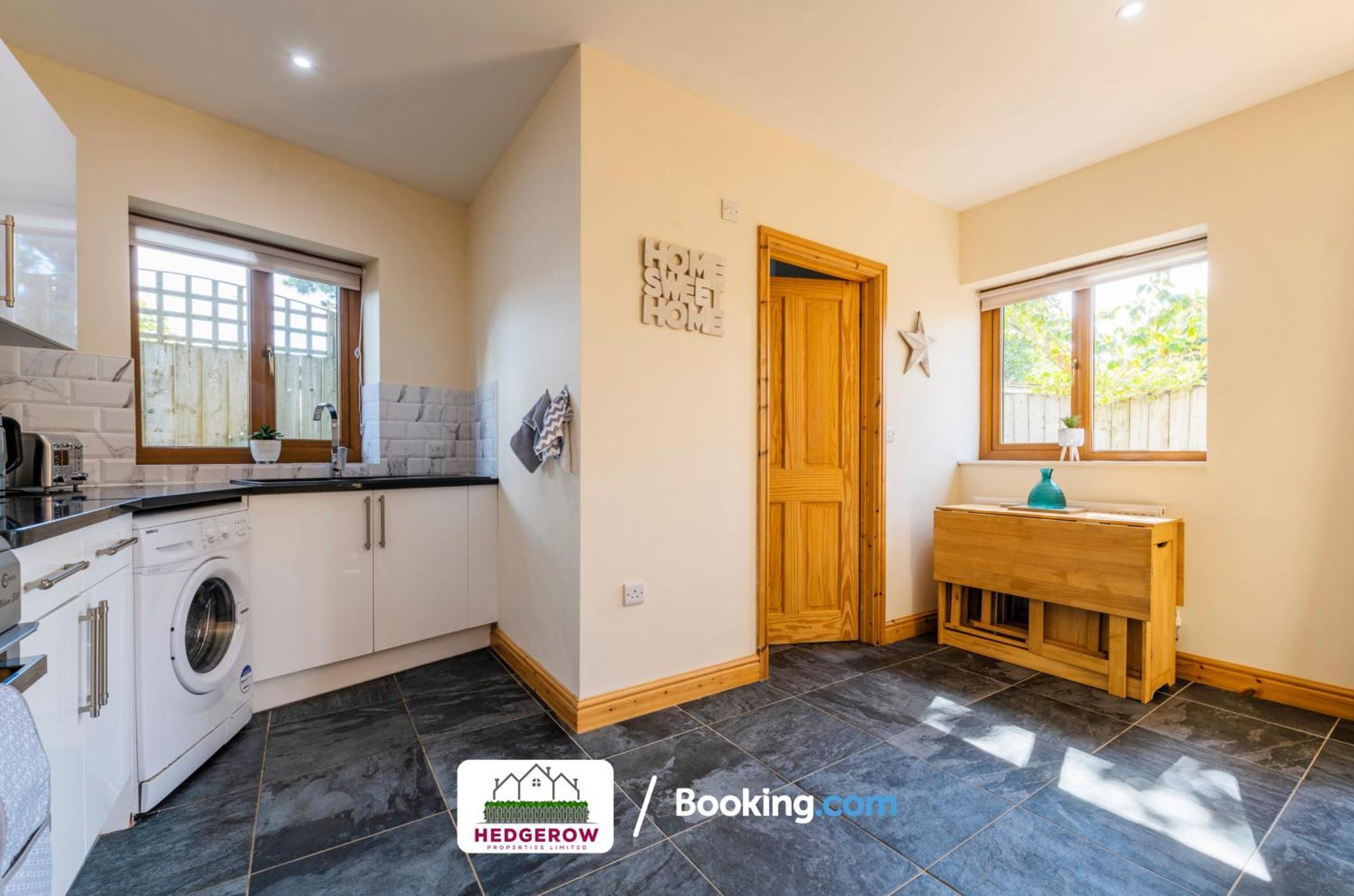 Secure 2-Bed Escape For 6 With Tranquil Garden L Special Deals L Last-Minute Deals L Truro Eksteriør bilde